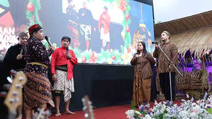 gallery warta, Perayaan Natal Keluarga Besar GKJ Baki 2024 , gereja kristen jawa, gkj, gkj baki, gereja kristen jawa baki, baki, sukoharjo, gkj klasis sukoharjo, klasis sukoharjo, klasis, sinode gkj, sinode 